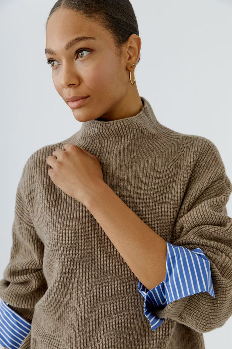 DETAIL BLOUSE PULLOVER