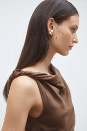 CHOCO SLEEVLESS KNOTTED TOP