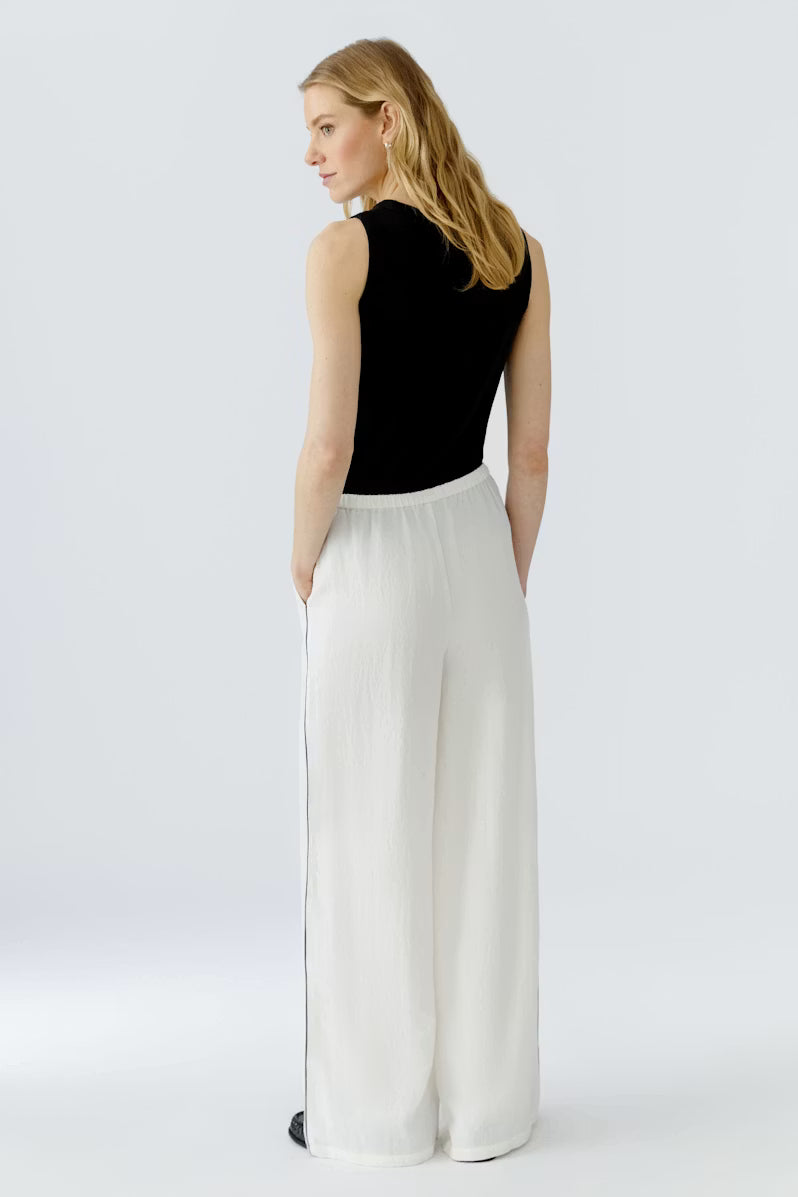 CONTRAST PIPE TROUSERS