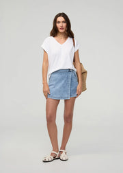 PERFORMANCE DENIM LITE WRAP SKORT