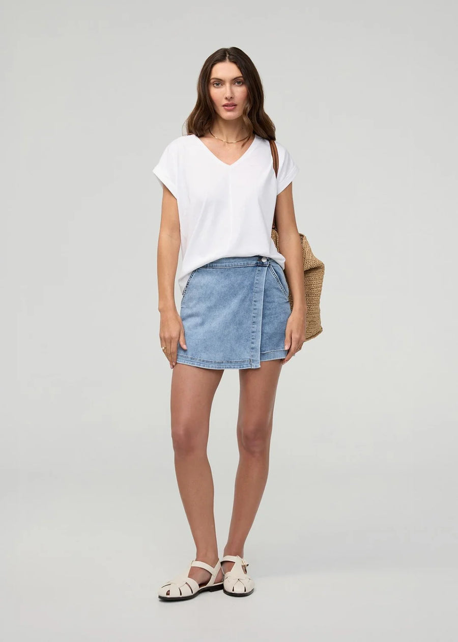 PERFORMANCE DENIM LITE WRAP SKORT