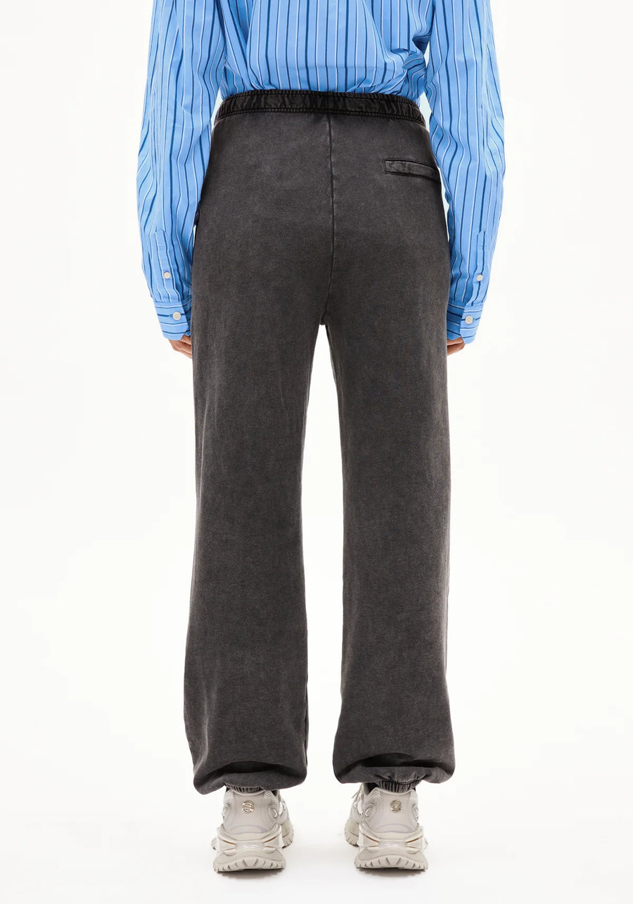 EMISAA GMT DYE SWEATPANT