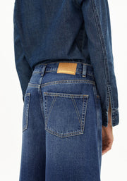 AALTHEA MID WAIST BARREL JEAN