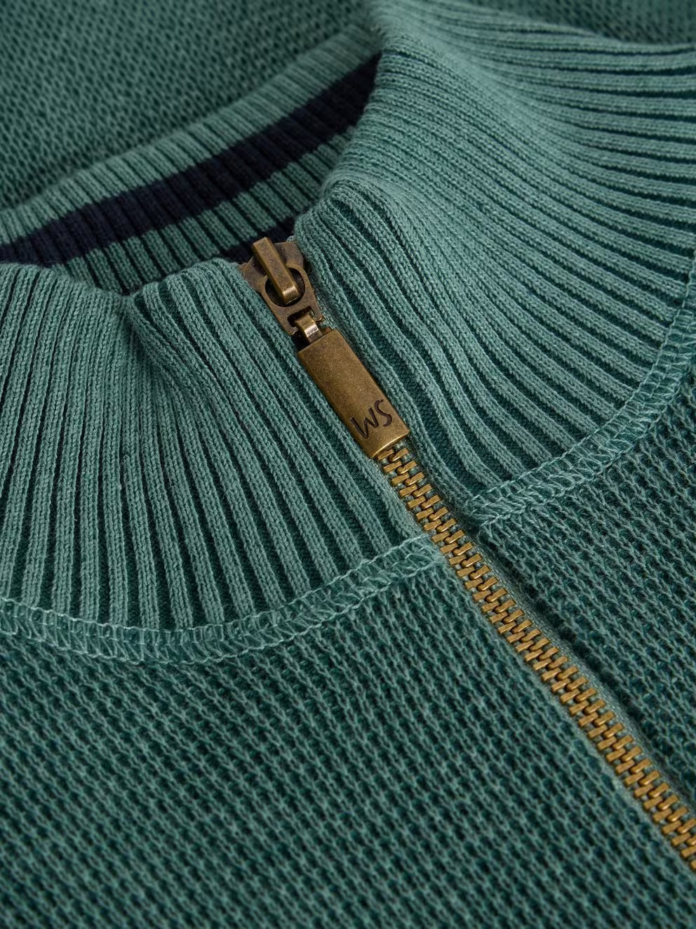 ATTADALE FUNNEL NECK GRAPHIC JUMPER