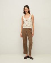 KNIT TOP EMBROIDERED WITH FLOWERS