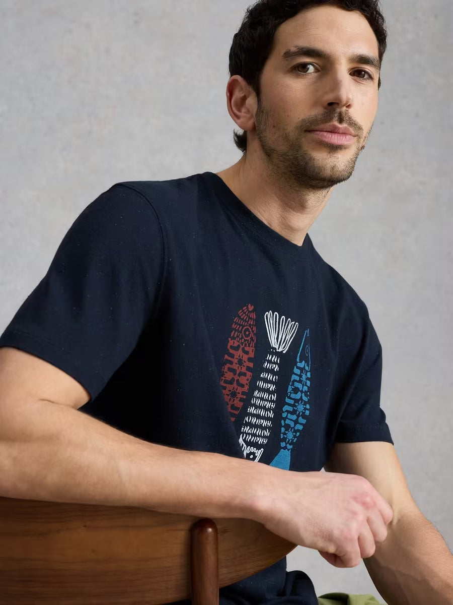 ABERSOCH TILE FISH GRAPHIC TEE
