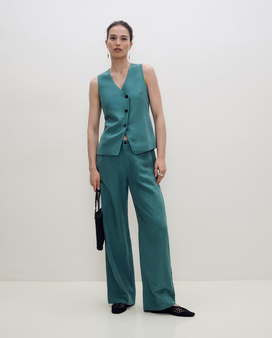 ASYMMETRIC ZIP BLOUSE