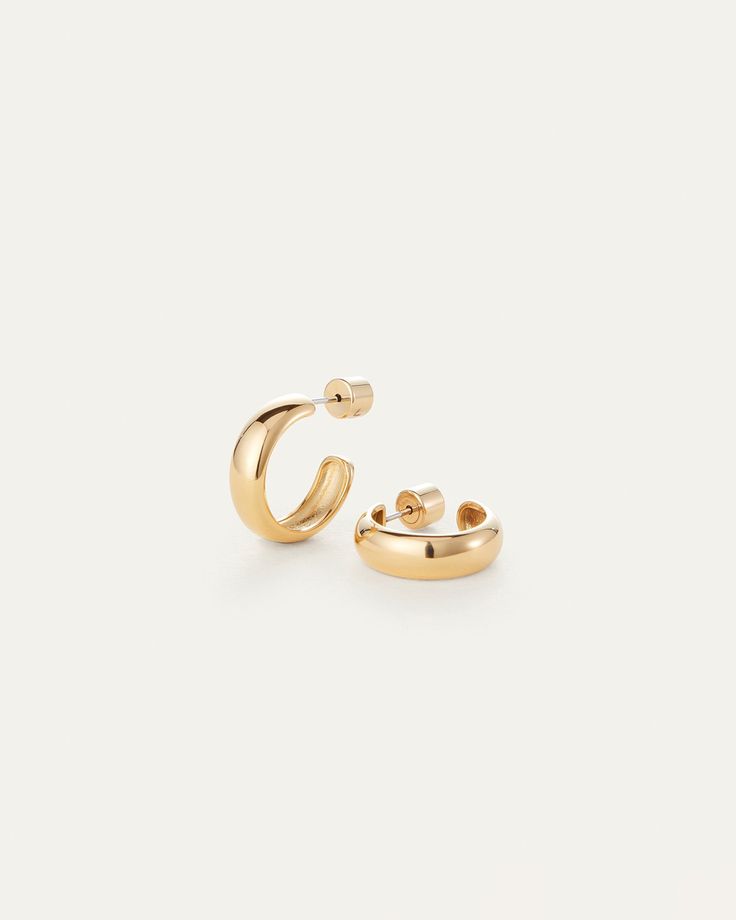 STAPLE HOOP EARRINGS (SMALL AND MEDIUM)
