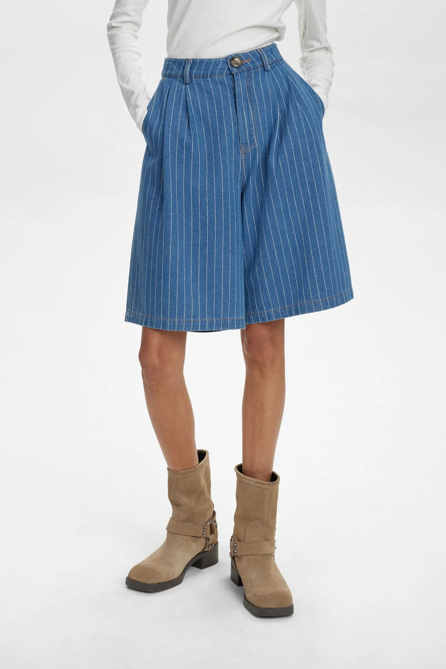 WOMEN'S NULUCIE SHORTS
