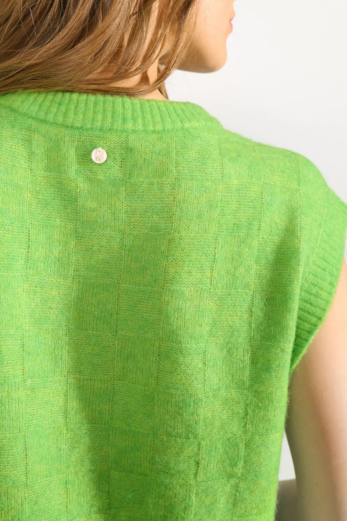 NURIETTE VEST