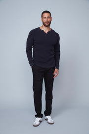MEN'S LONG SLEEVE HENLEY SWEATER