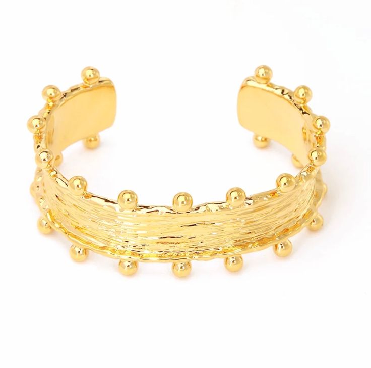 RAINA STUDDED CUFF