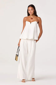 WHITE FLOWY TOP