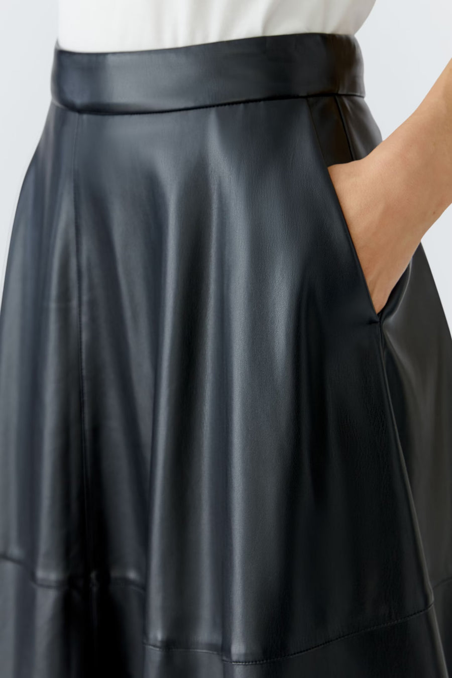 A LINE BLACK VEGAN LEATHER SKIRT