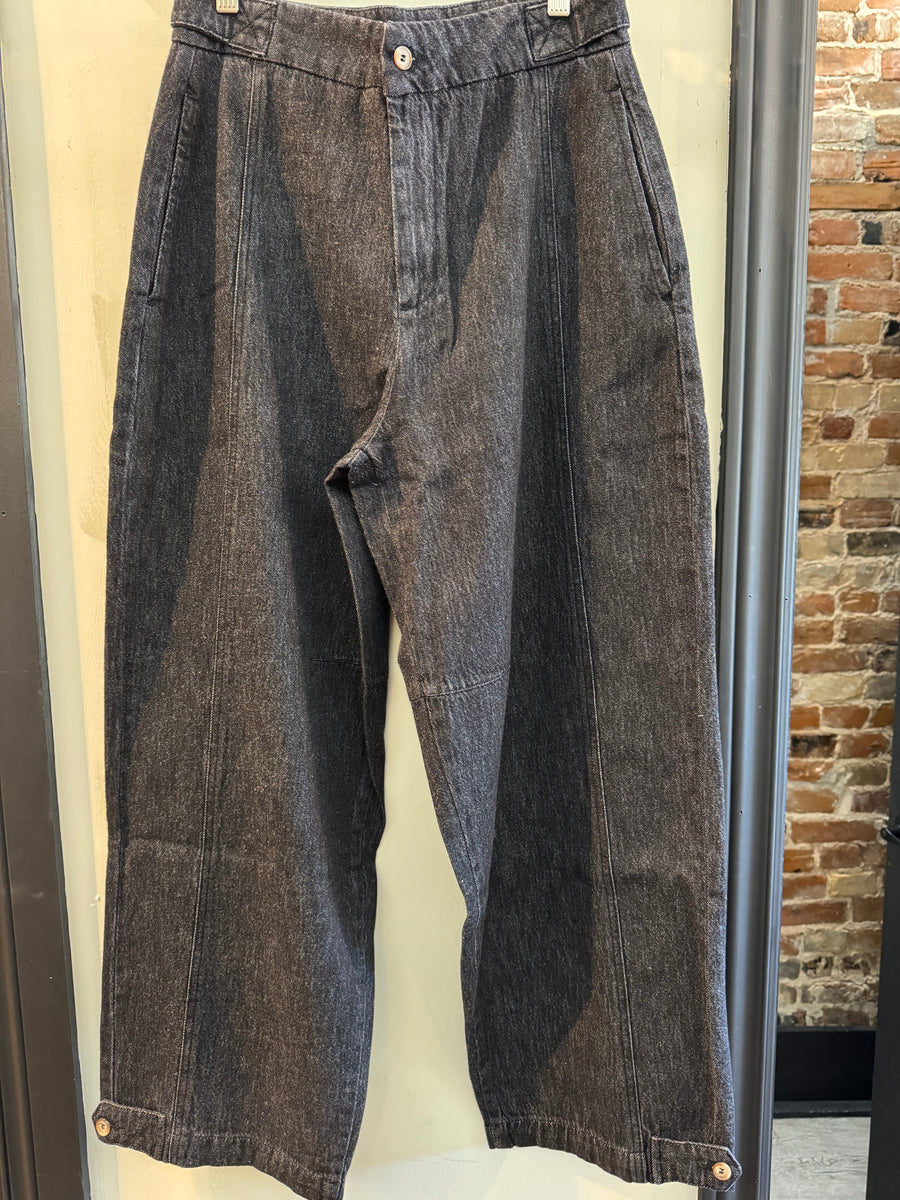 BALLOON DENIM TROUSERS