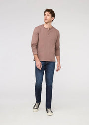 PERFORMANCE SLIM DENIM