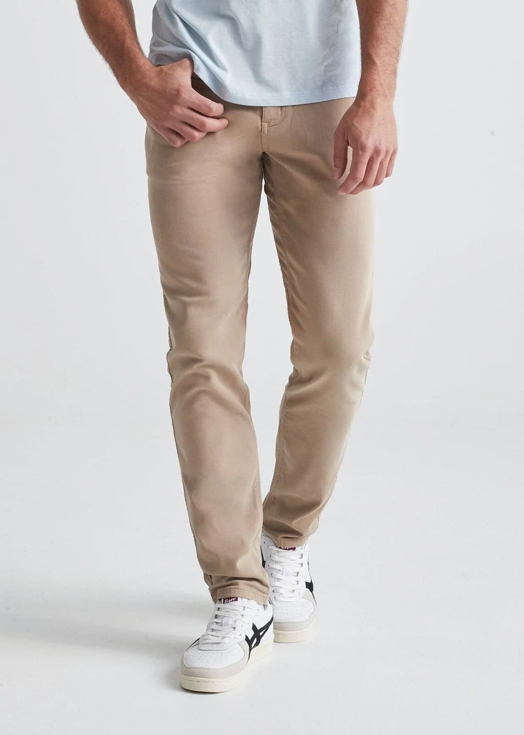 NO SWEAT SLIM STRAIGHT (DESERT KHAKI)