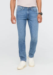 PERFORMANCE DENIM SLIM STRAIGHT