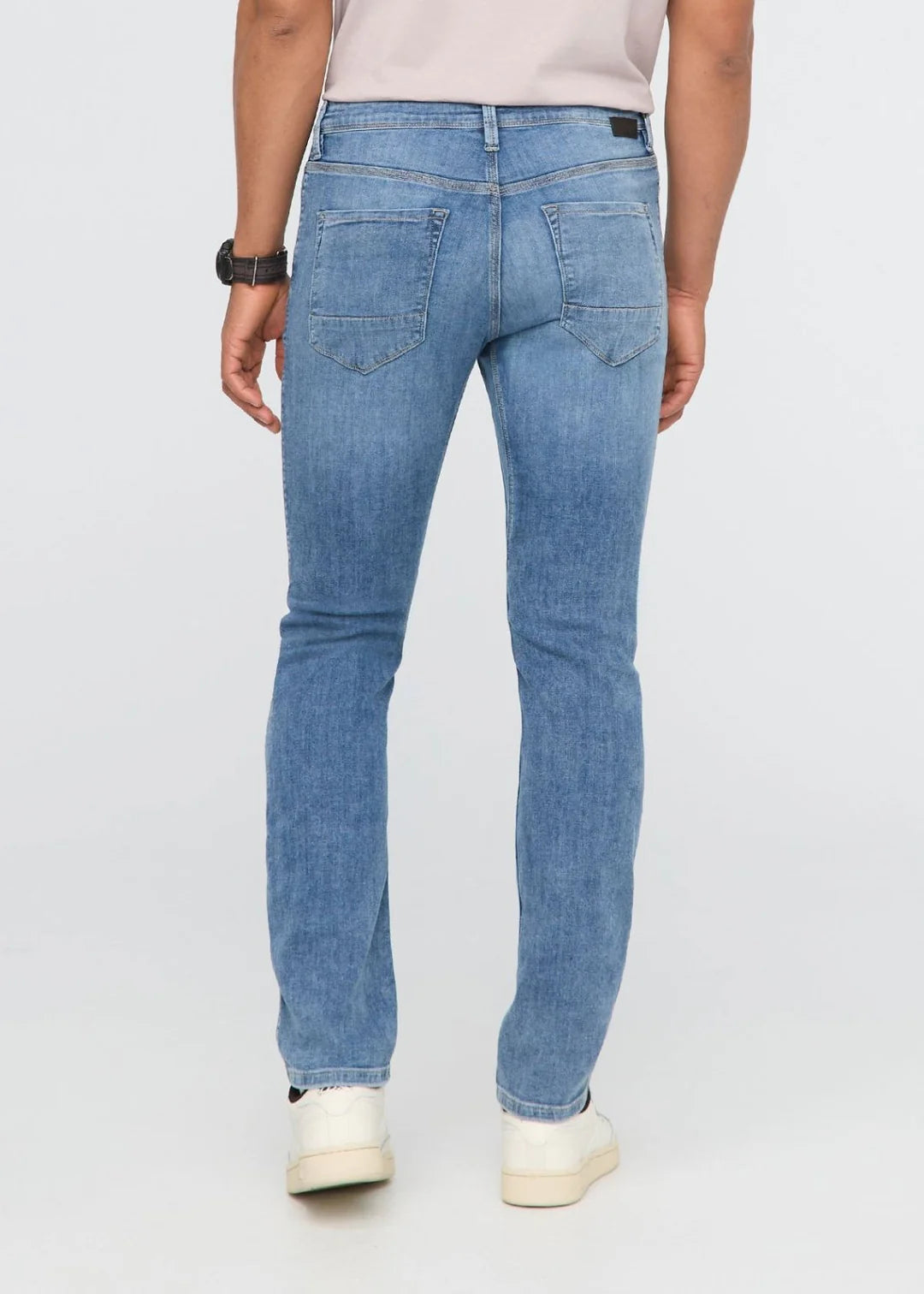 PERFORMANCE DENIM SLIM STRAIGHT