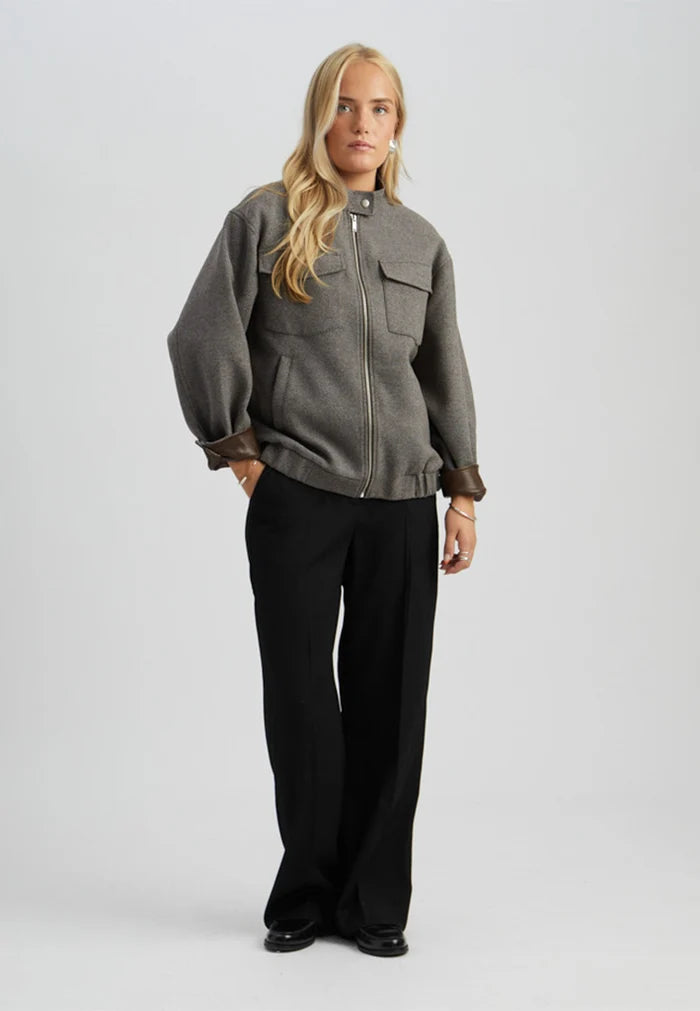 LESLIE JACKET