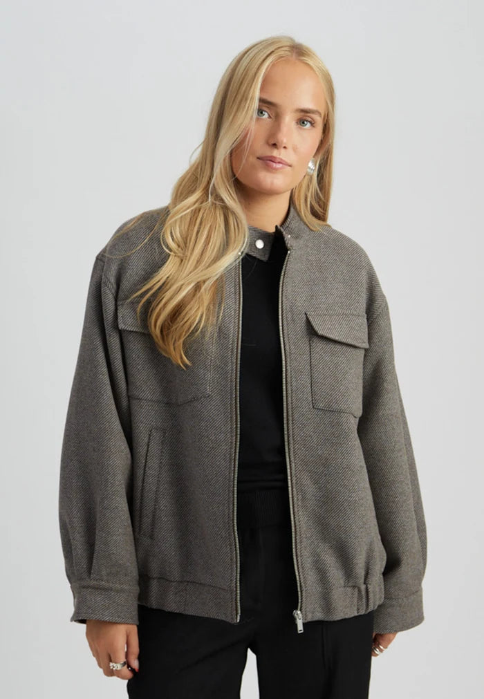 LESLIE JACKET