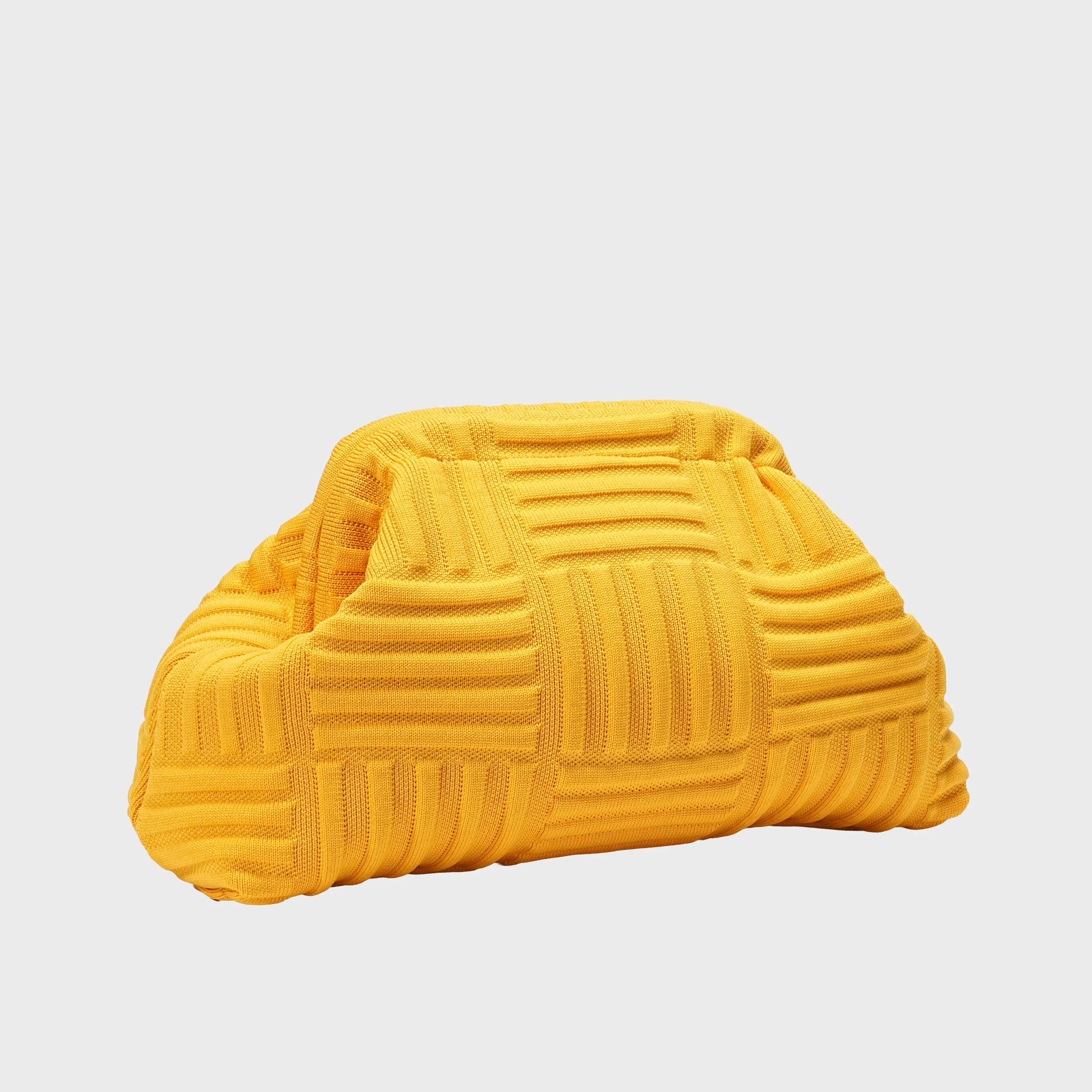 CITY GIRL POUCH