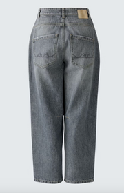 GREY DENIM BARREL JEANS