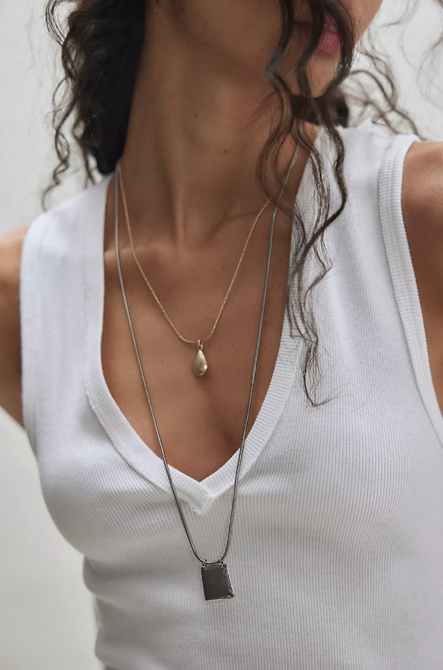 FP NERIA V NECK TANK TOP