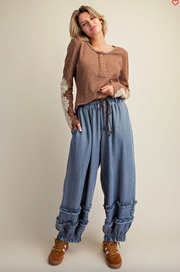 WASHED CHAMBRAY BARREL PANTS