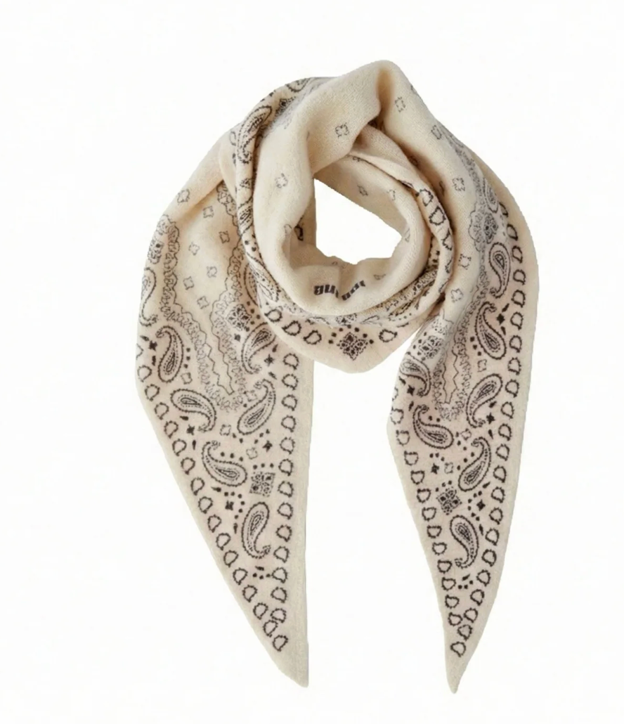 TRIANGLE SCARF
