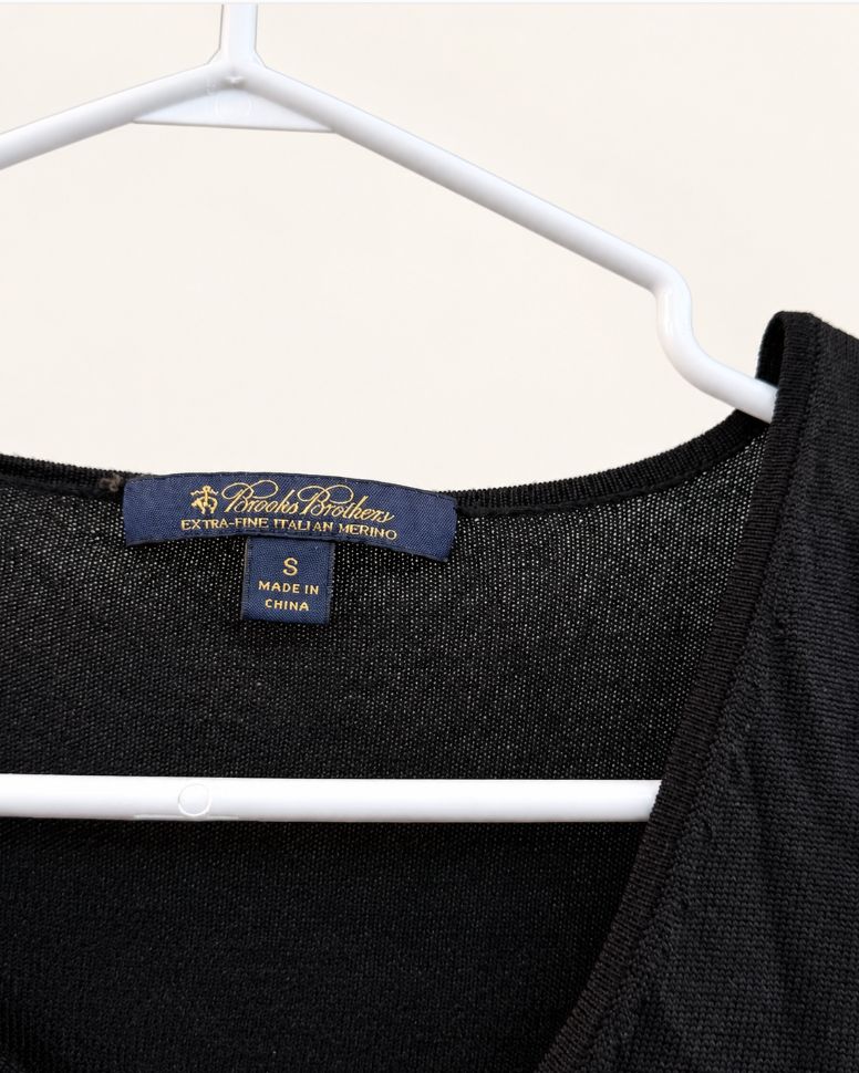 Brooks Brothers Black Extra-Fine Italian Merino V-Neck Sweater