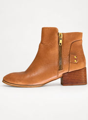 Steve Madden Boots