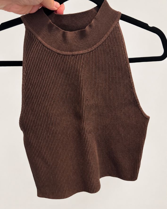 Babaton Ribbed Mock Neck Tank