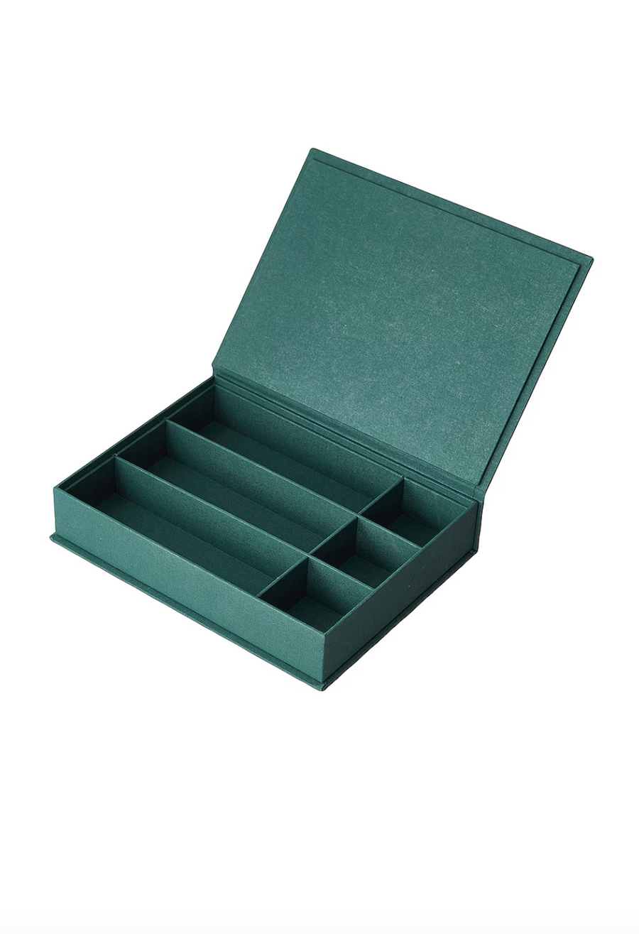 SMALL STORAGE BOX