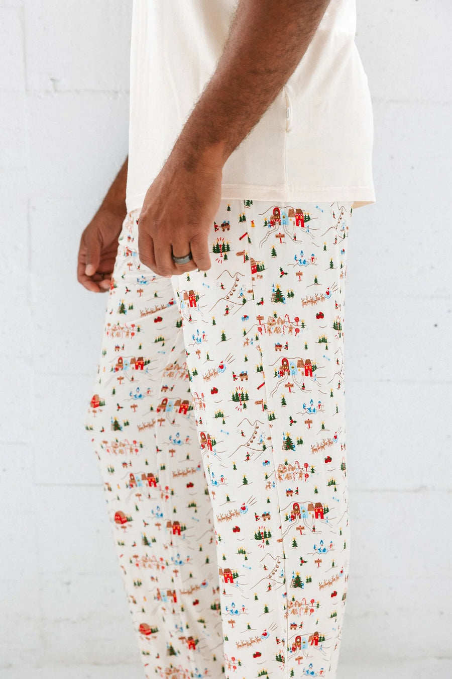 MEN'S HOLIDAY MATCHING PJAMAS