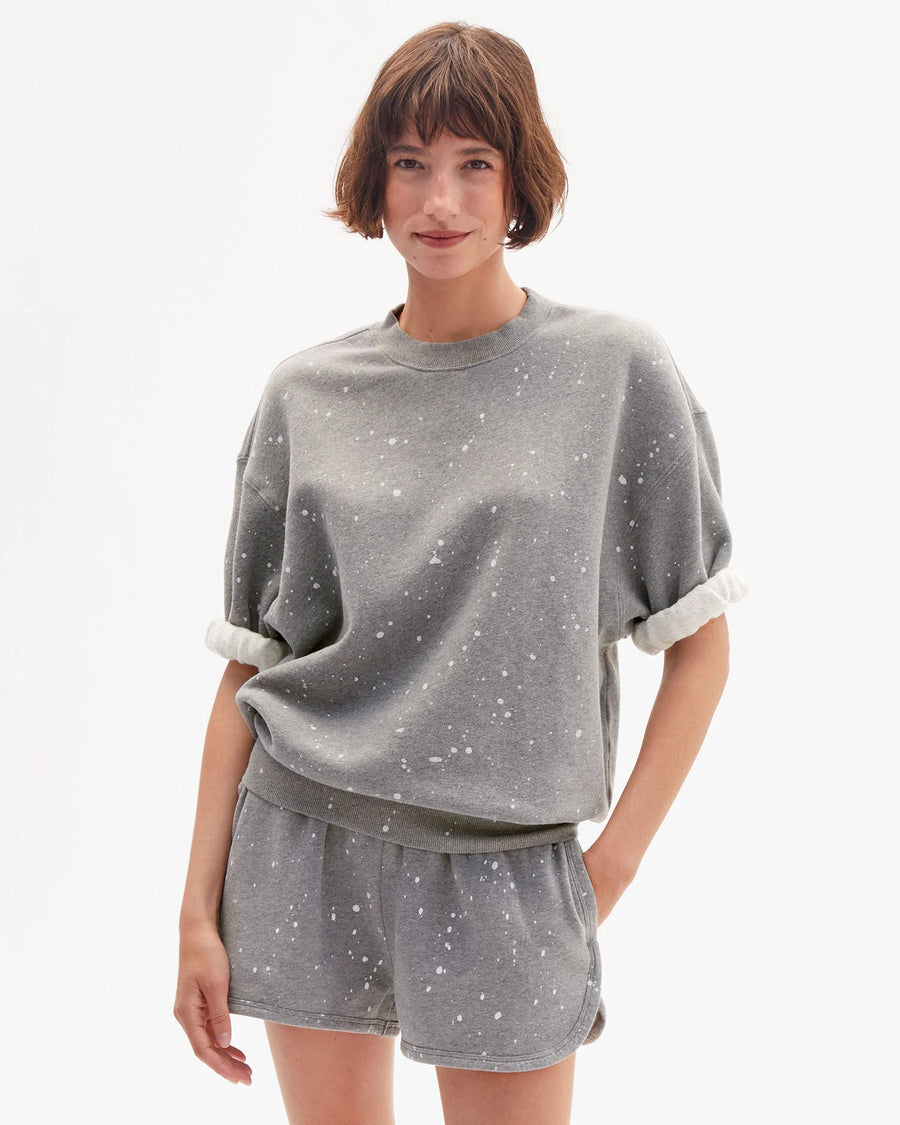 SHORT SLEEVE OVERSIZED SWEATSHIRT