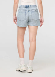 PERFORMANCE DENIM HARBOUR SHORT
