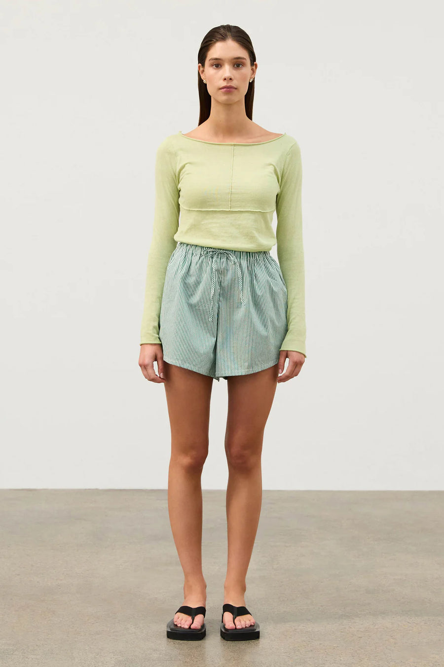 WOMEN'S TALLOW PIN STRIPE COTTON SHORT