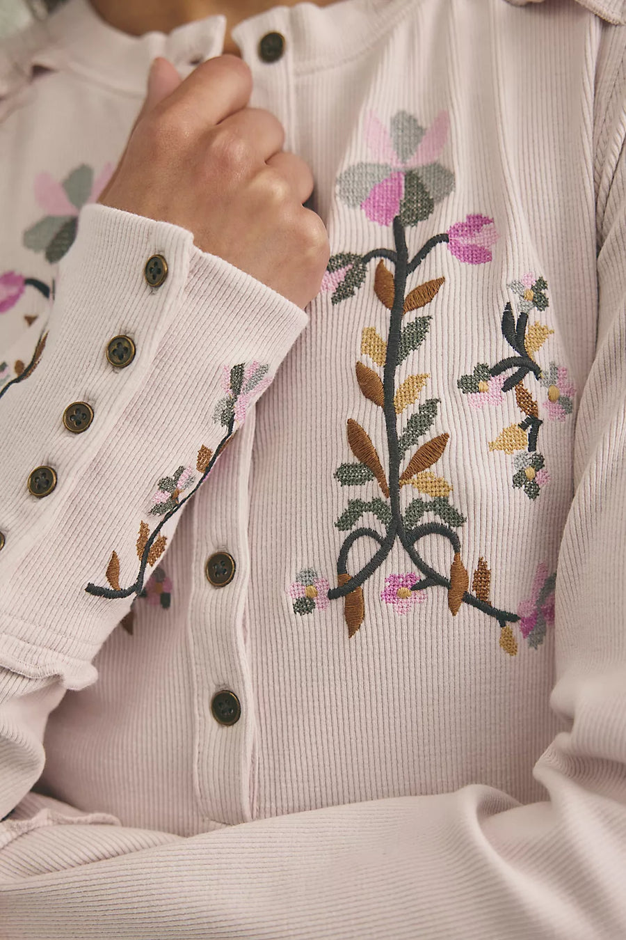 FP FLEUR EMBROIDERED CUFF HENLEY