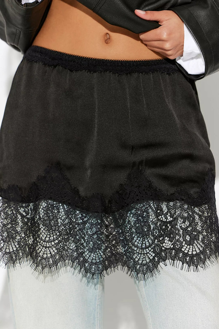 FP MEET ME IN THE MIDDLE HALF SLIP