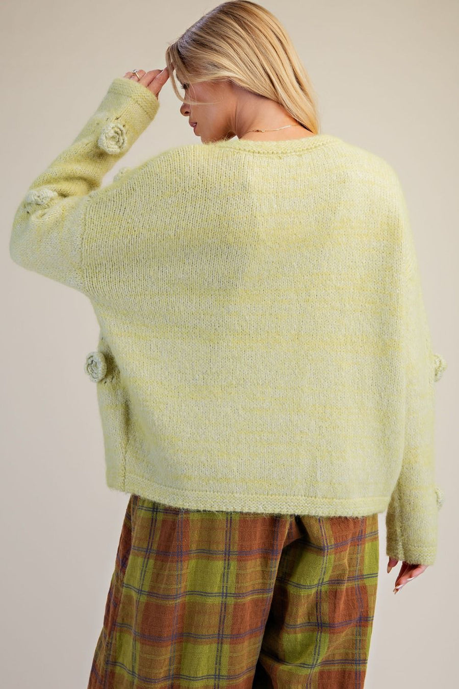 FLORAL CORSAGE DETAILING SWEATER CARDIGAN
