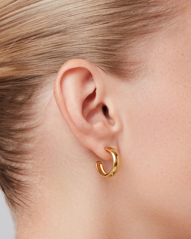 STAPLE HOOP EARRINGS (SMALL AND MEDIUM)